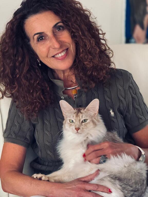 26-05-10 Myra met Puccini.jpeg